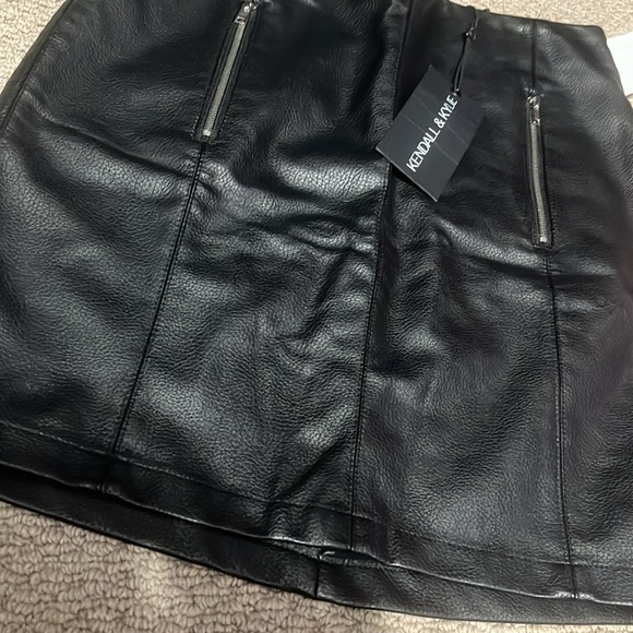 Kendall & Kylie | Skirt - Picture 6 of 8